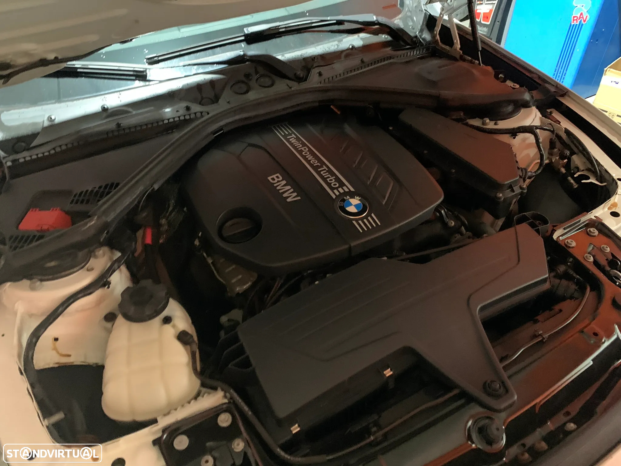 BMW 320 d Touring EfficientDynamics Line Sport Auto - 40