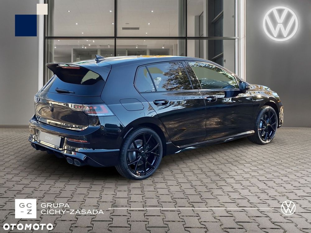 Volkswagen Golf - 5