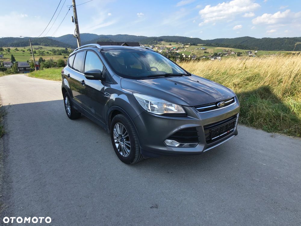 Ford Kuga 2.0 TDCi 4x4 Titanium - 2