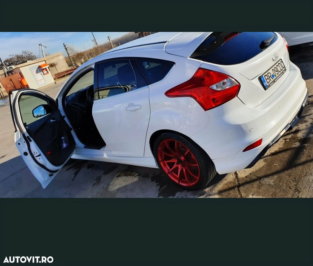 Ford Focus 1.6 Ecoboost Start Stop Sport - 3