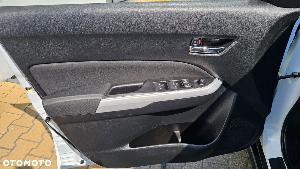 Suzuki Vitara 1.6 Premium 2WD - 22