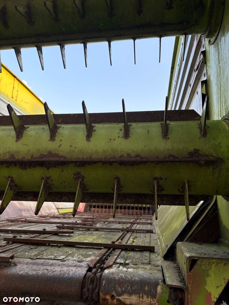 Claas Sprint 330S - 4