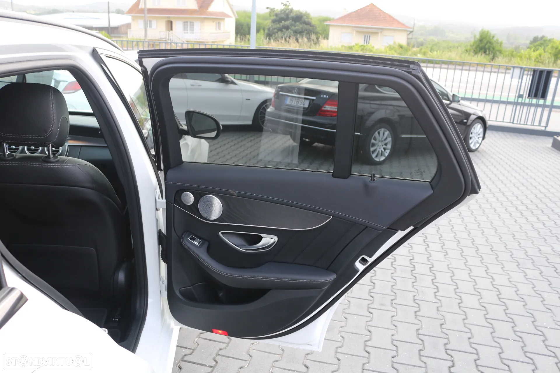 Mercedes-Benz C 300 de AMG Line - 40