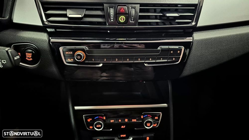 BMW 216 Active Tourer d Advantage Auto - 48