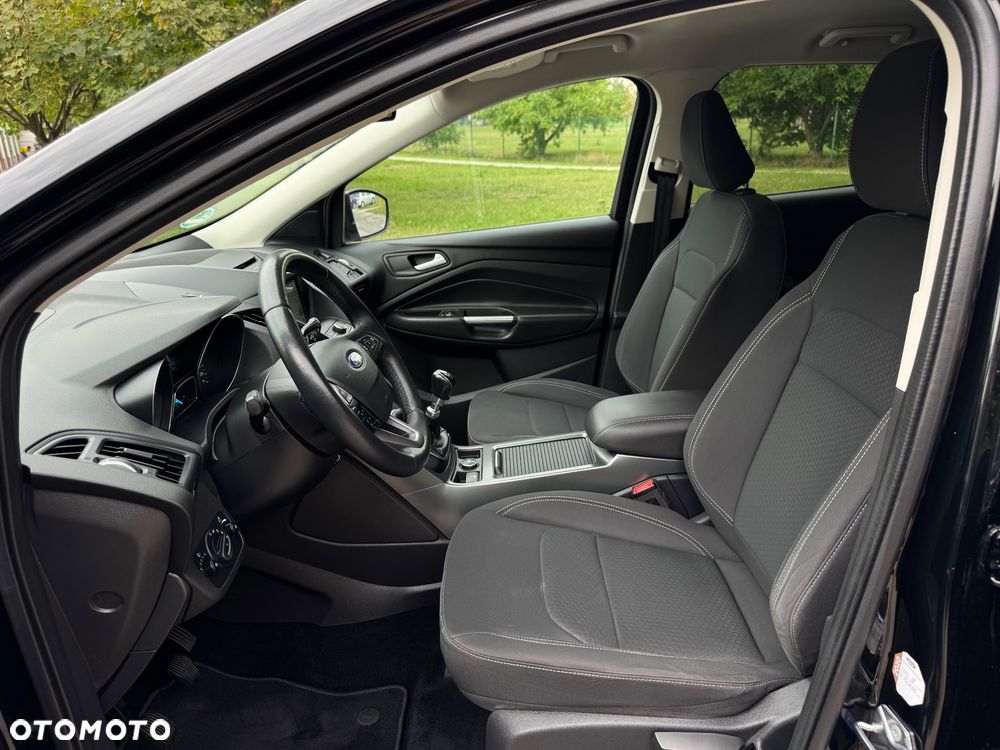 Ford Kuga 1.5 EcoBoost FWD Titanium ASS - 24