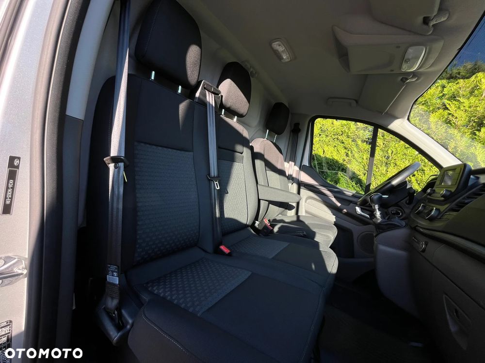 Ford Transit Custom - 23