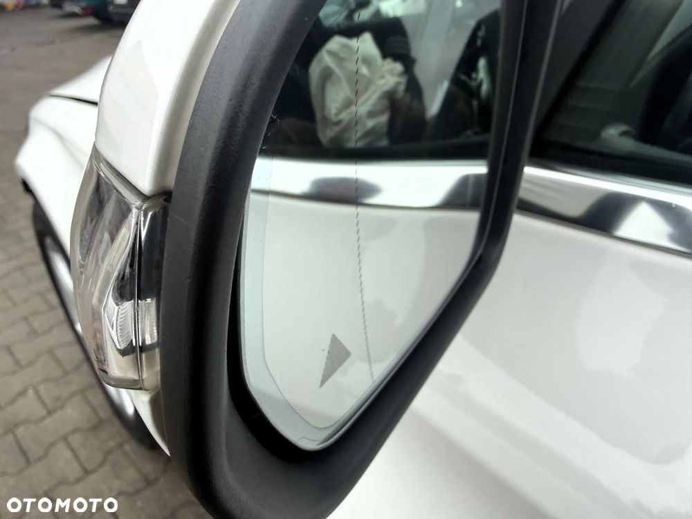 Mercedes-Benz Klasa C 220 d 4Matic 9G-TRONIC Avantgarde - 16