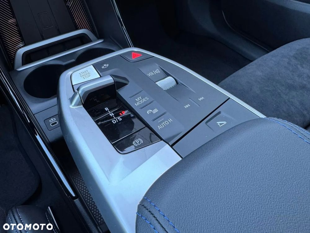 BMW X1 M35i xDrive - 23