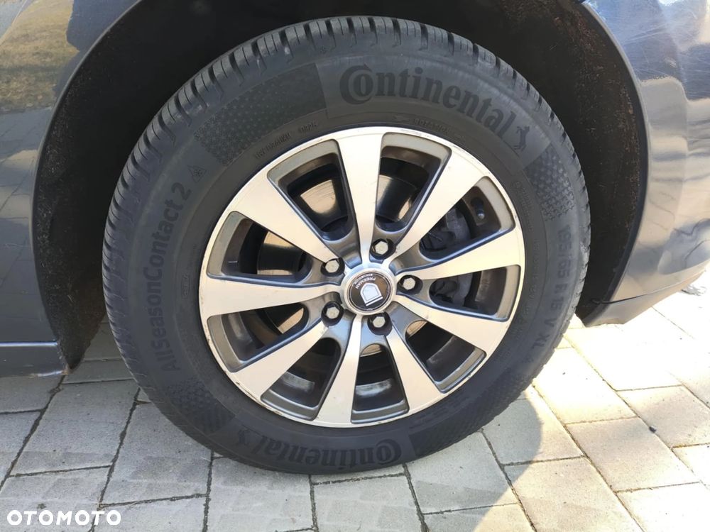 Renault Scenic 1.6 16V Expression - 15