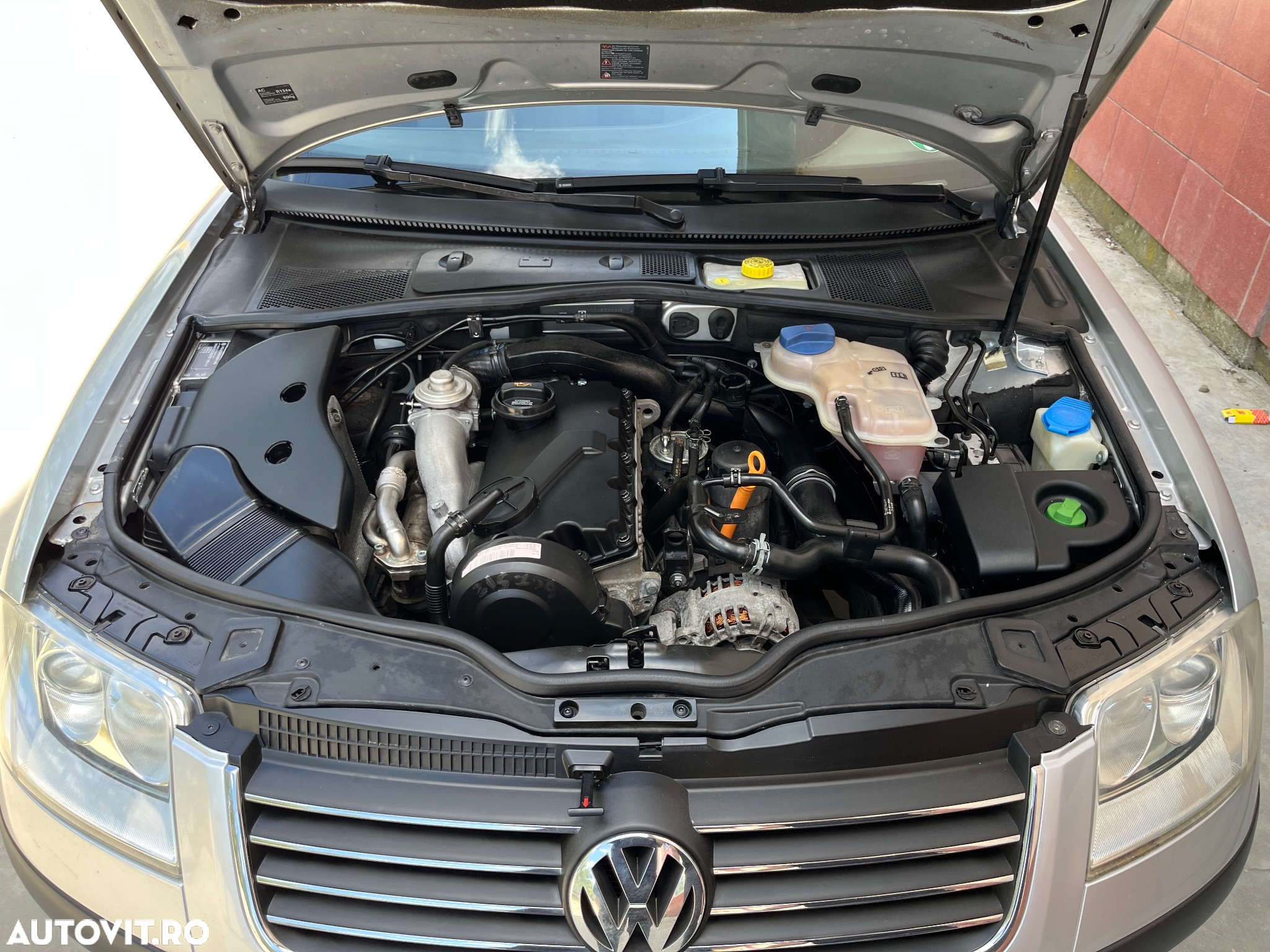 Volkswagen Passat Variant 1.9TDI Trendline Aut - 17