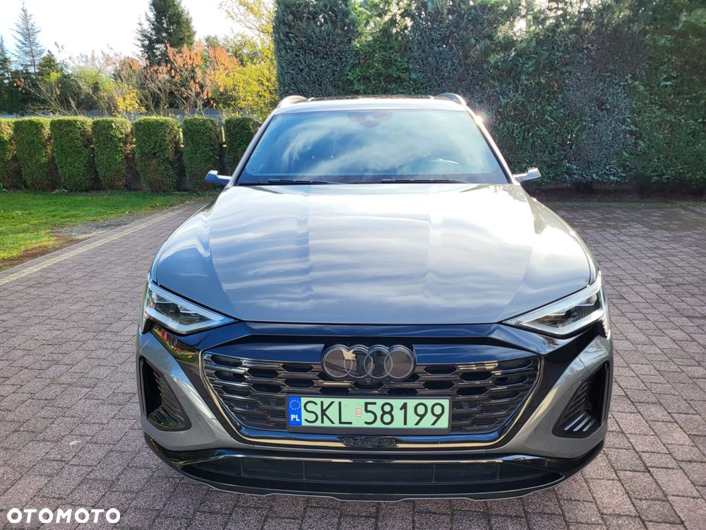 Audi Q8 e-tron 55 quattro S line - 2