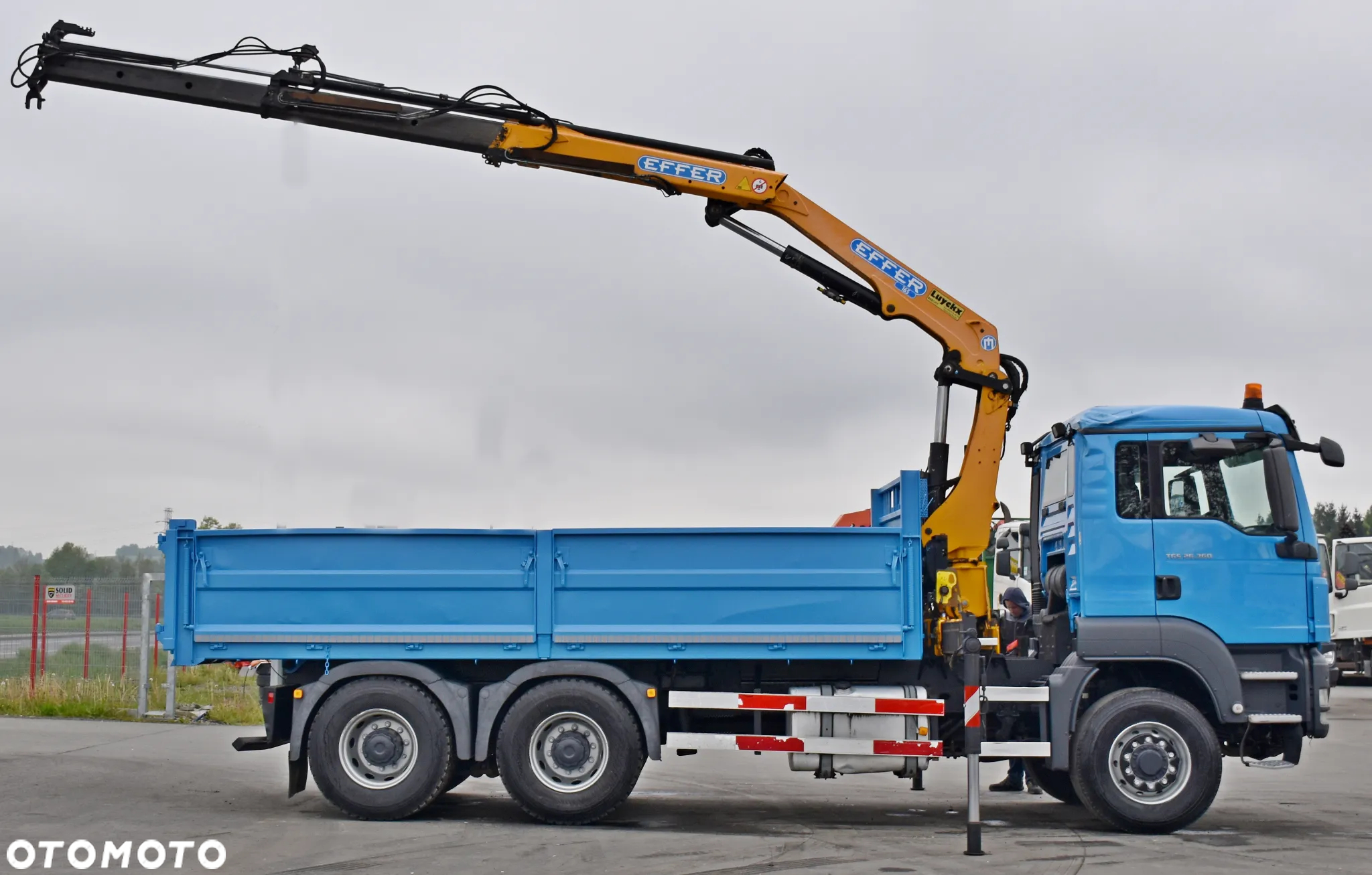 MAN TGS 26.360 * WYWROTKA 5,50m + EFFER 165.11/2S + PILOT / 6x6 - 5