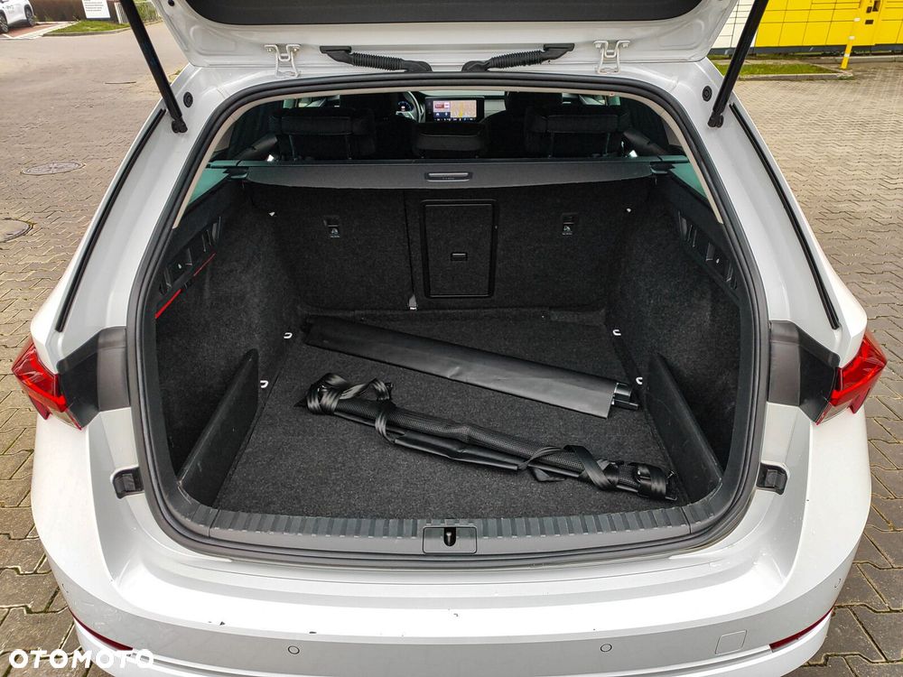 Skoda Octavia 2.0 TDI Style DSG - 39