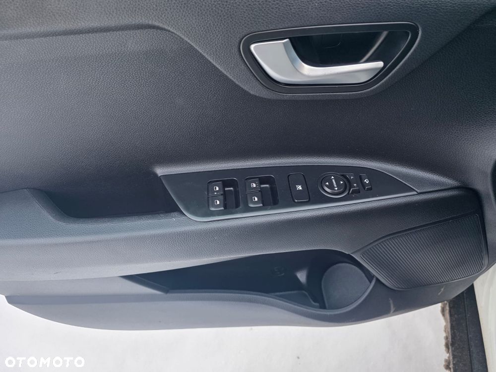 Kia Stonic 1.6 CRDi Spirit - 25