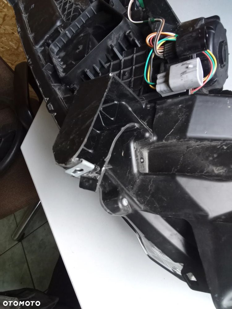 Lampa prawa przód Mitsubishi Eclipse Cross Full Led - 6