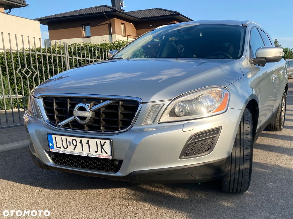Volvo XC 60 T6 AWD Summum - 4