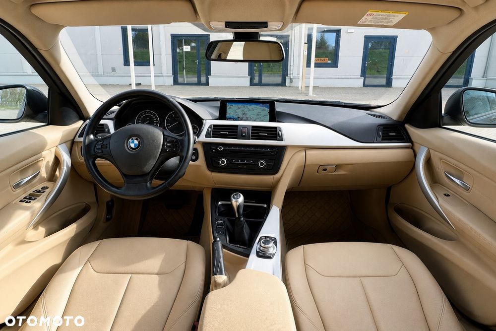 BMW Seria 3 318d Luxury Line EU6 - 7