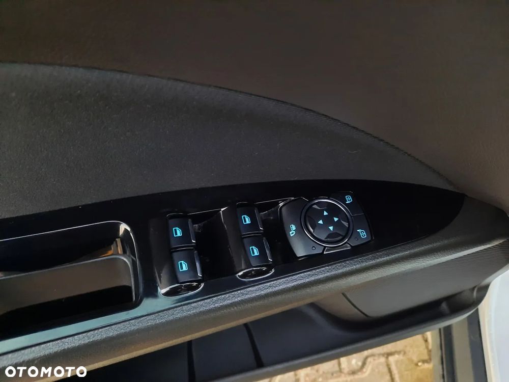 Ford Mondeo 2.0 TDCi Edition PowerShift - 16