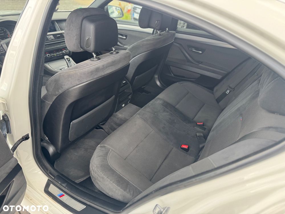 BMW Seria 5 520d Sport-Aut - 16