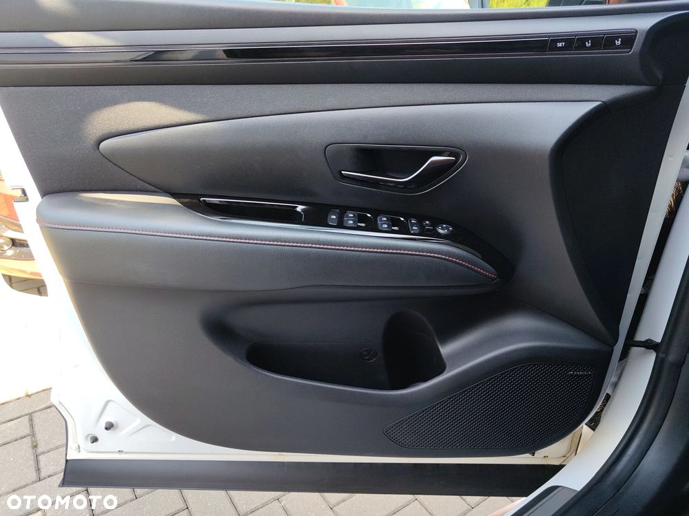 Hyundai Tucson 1.6 T-GDi HEV N Line 4WD - 11