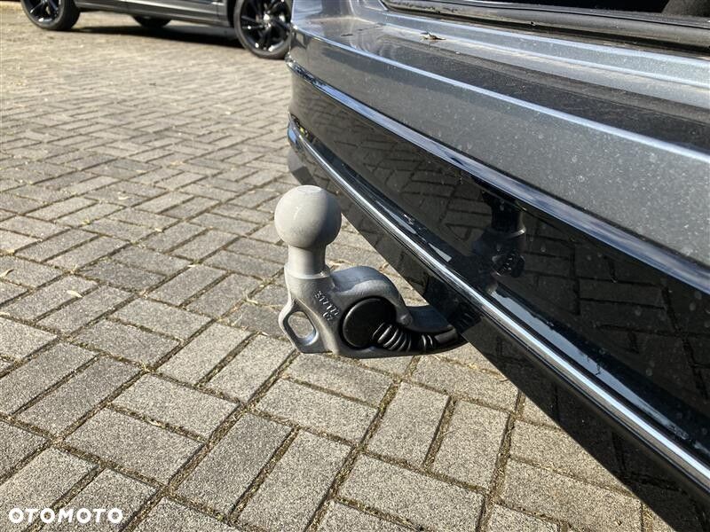 Volkswagen Passat - 13