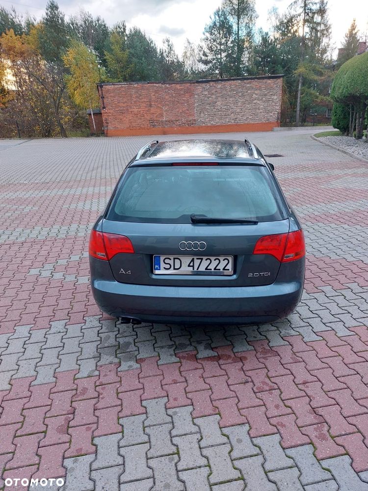 Audi A4 - 4
