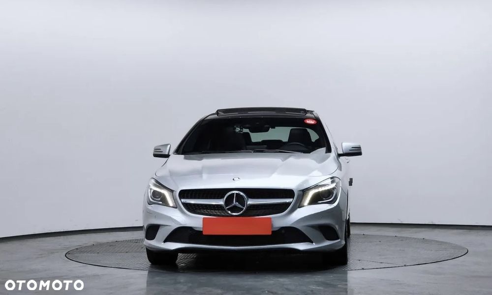 Mercedes-Benz CLA 200 CDI 7G-DCT - 3