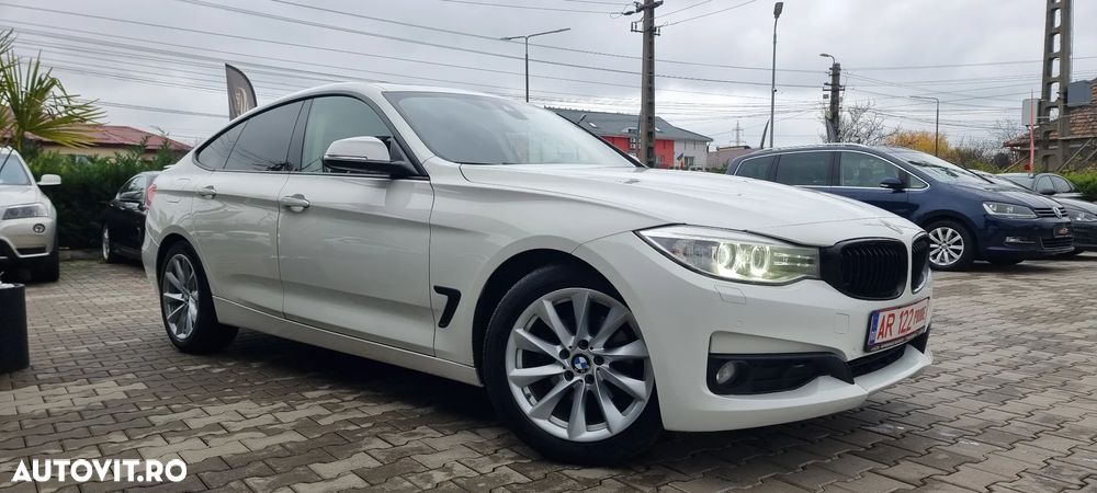 BMW Seria 3 320d xDrive Sport-Aut. - 3