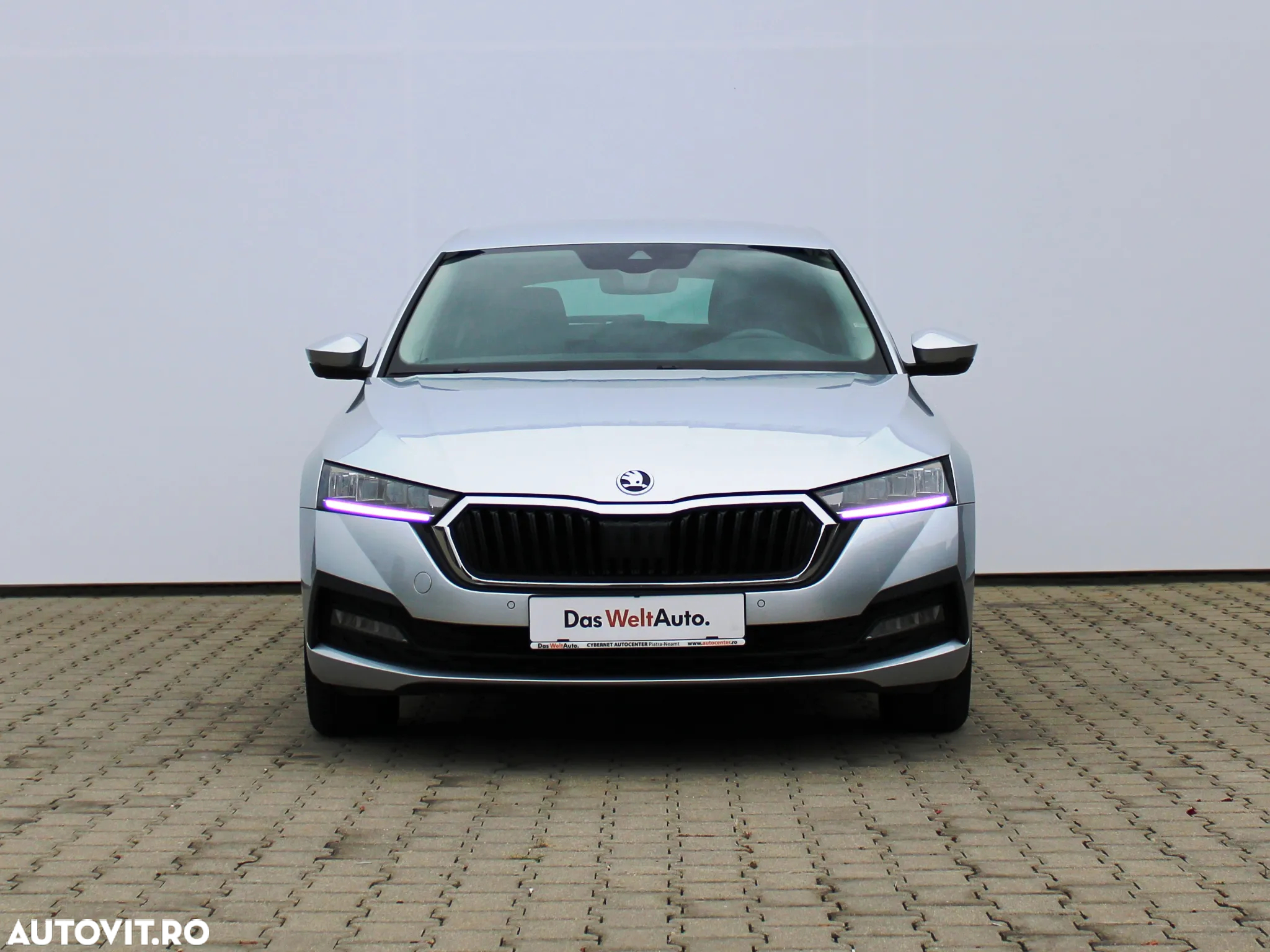 Skoda Octavia 2.0 TDI Ambition - 8