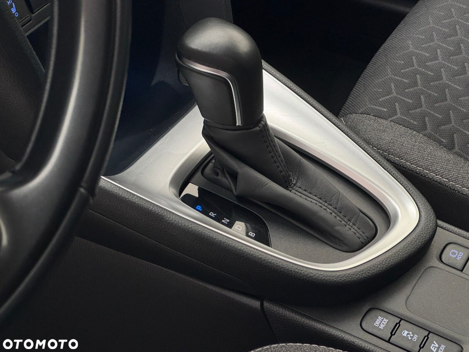 Toyota Yaris Cross - 9