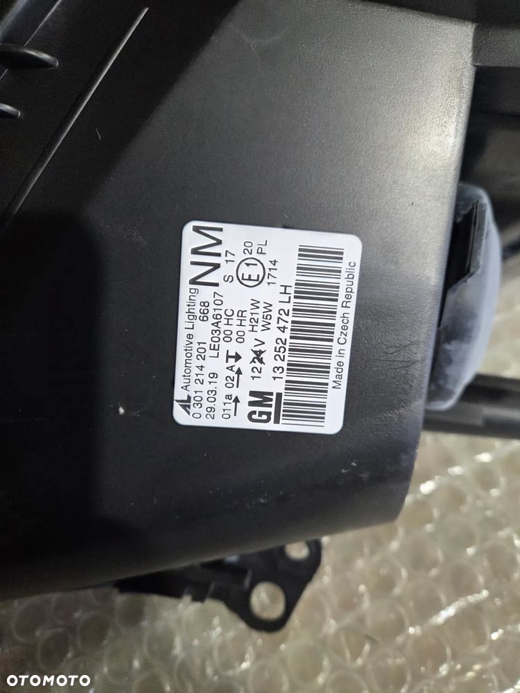 Lampa lewa przód przednia Opel Zafira B Lift 93190408 13252472 Reflektor lewy przód przedni Opel Zafira B Lift - 7