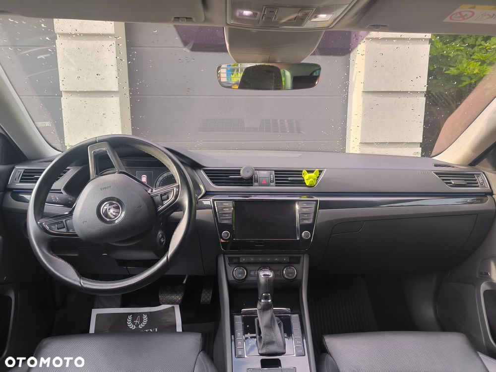 Skoda Superb 2.0 TDI 4x4 L&K DSG - 14