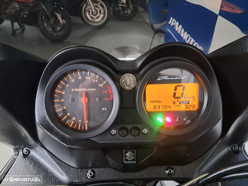 Suzuki GSF 650 S - 5