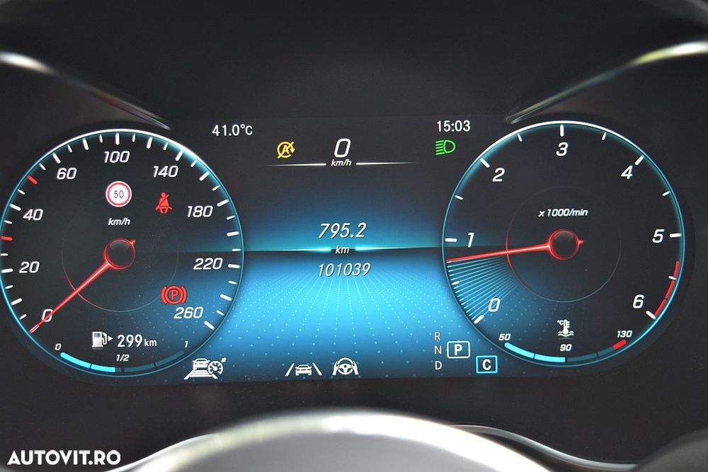 Mercedes-Benz GLC Coupe 220 d 4Matic 9G-TRONIC AMG Line - 24