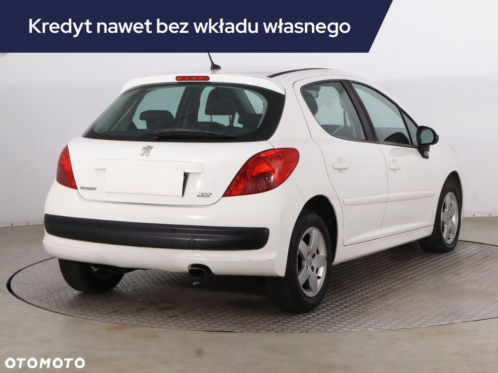 Peugeot 207 - 7