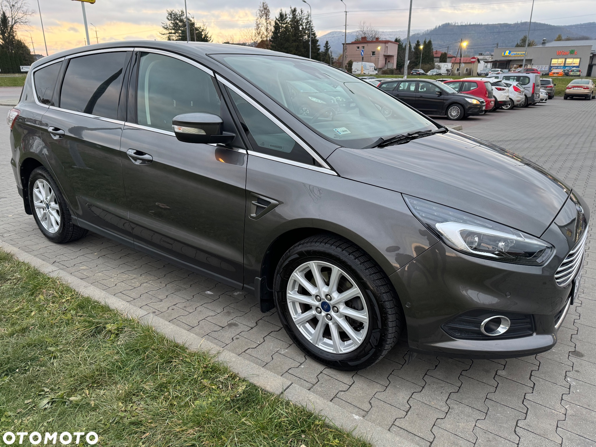 Ford S-Max 1.5 EcoBoost Titanium - 6