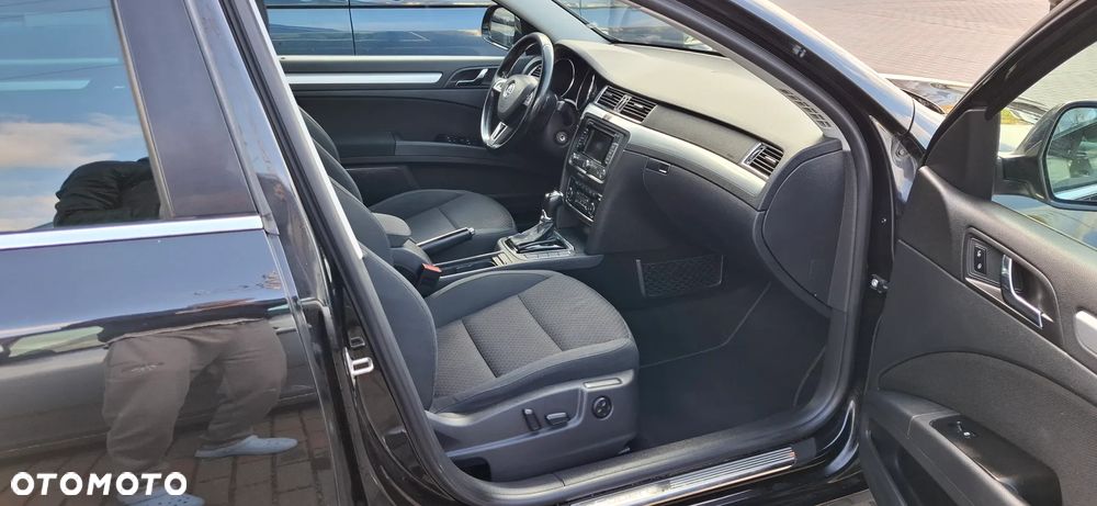 Skoda Superb 2015 photo 3