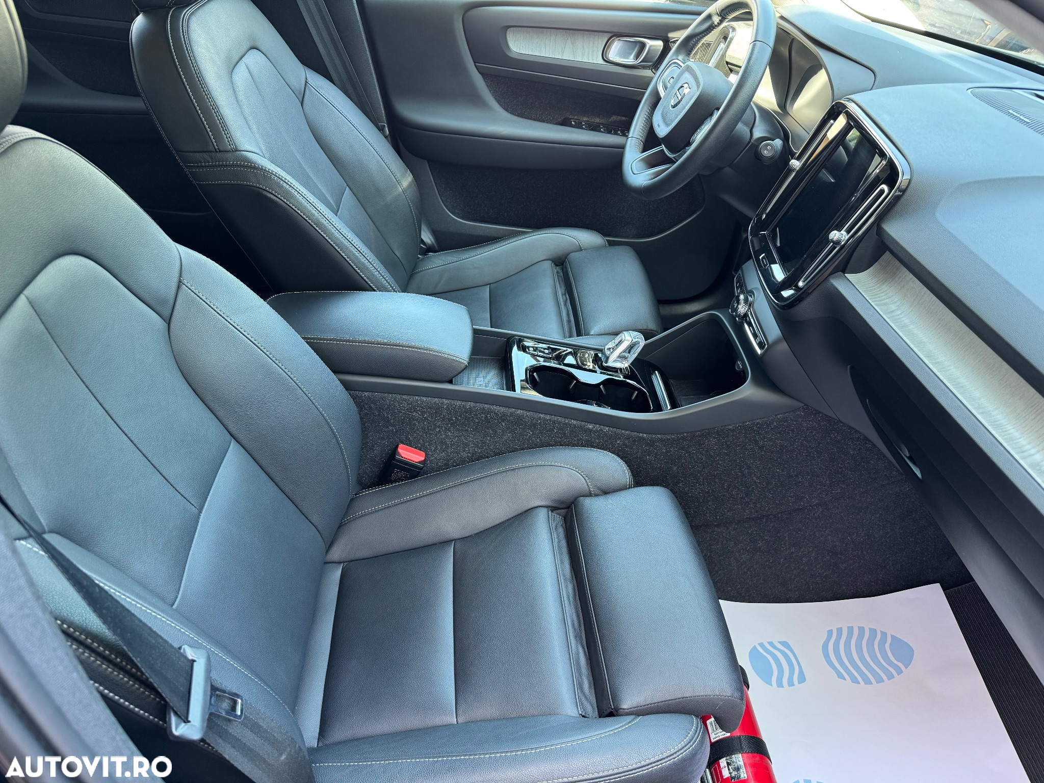 Volvo XC 40 T4 Recharge DKG Inscription Expression - 12