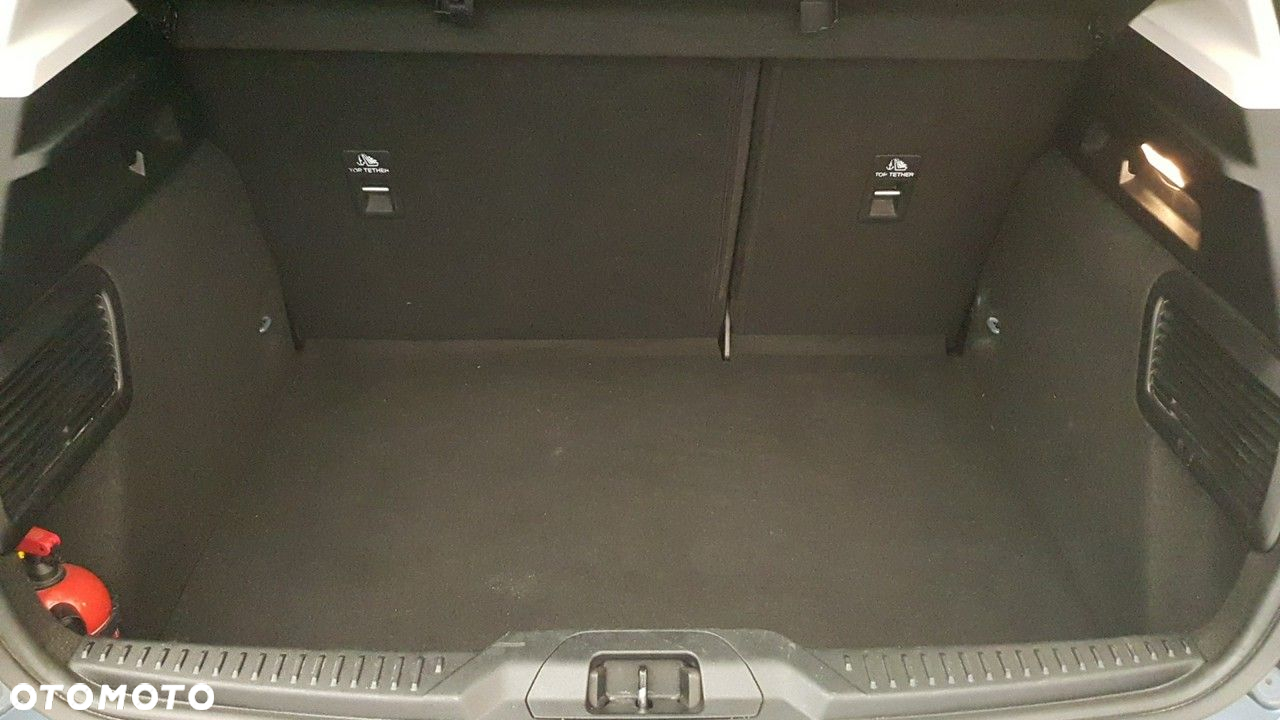 Ford Focus - 22
