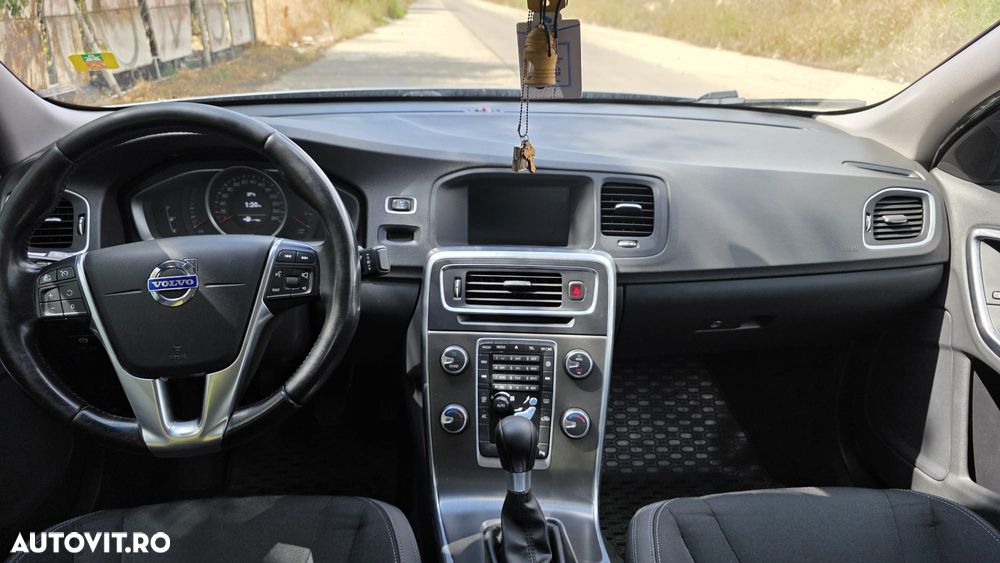 Volvo S60 DRIVe Start-Stop Basic - 1