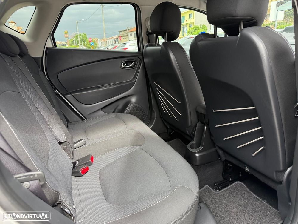Renault Captur 1.5 dCi Exclusive - 15
