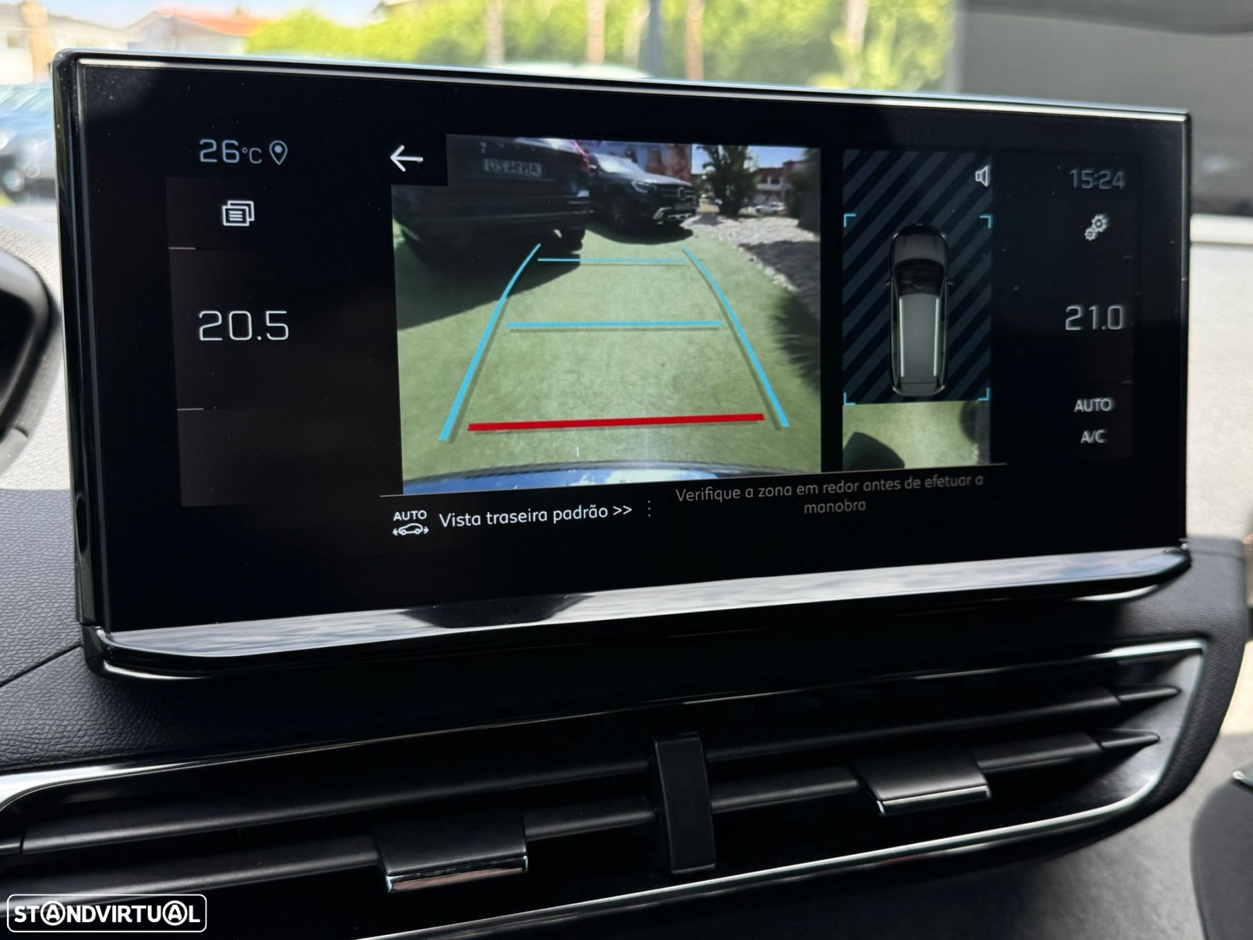 Peugeot 5008 1.5 BlueHDi GT EAT8 - 43