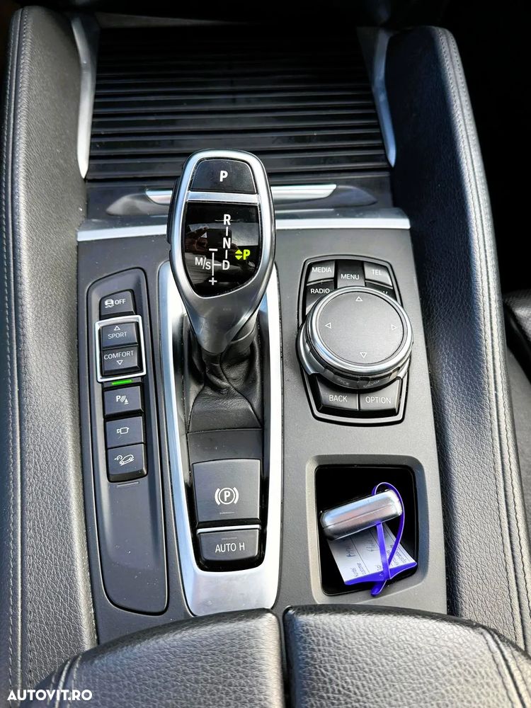 BMW X6 xDrive30d - 12