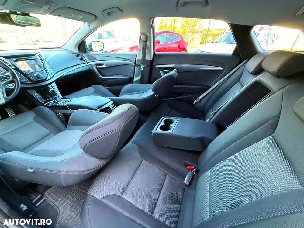 Hyundai i40 i40cw 1.7 CRDi Automatik Style - 26