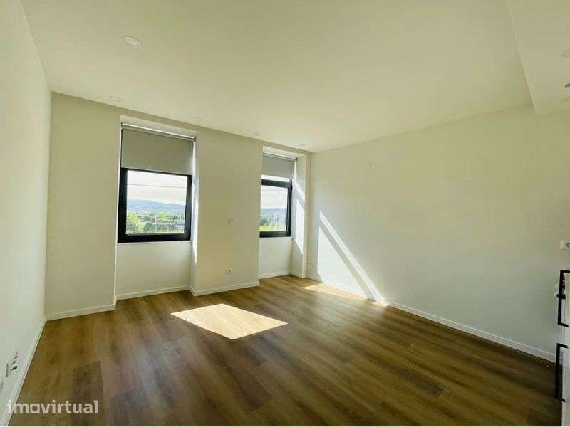 T1 Open space arrenda-se - Grande imagem: 2/7