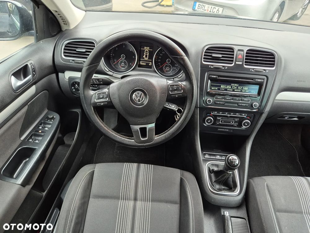 Volkswagen Golf 1.6 TDI DPF MATCH - 13