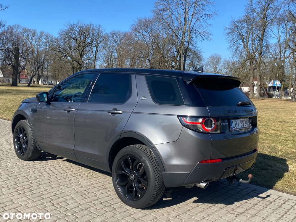 Land Rover Discovery Sport D150 R-Dynamic HSE - 12