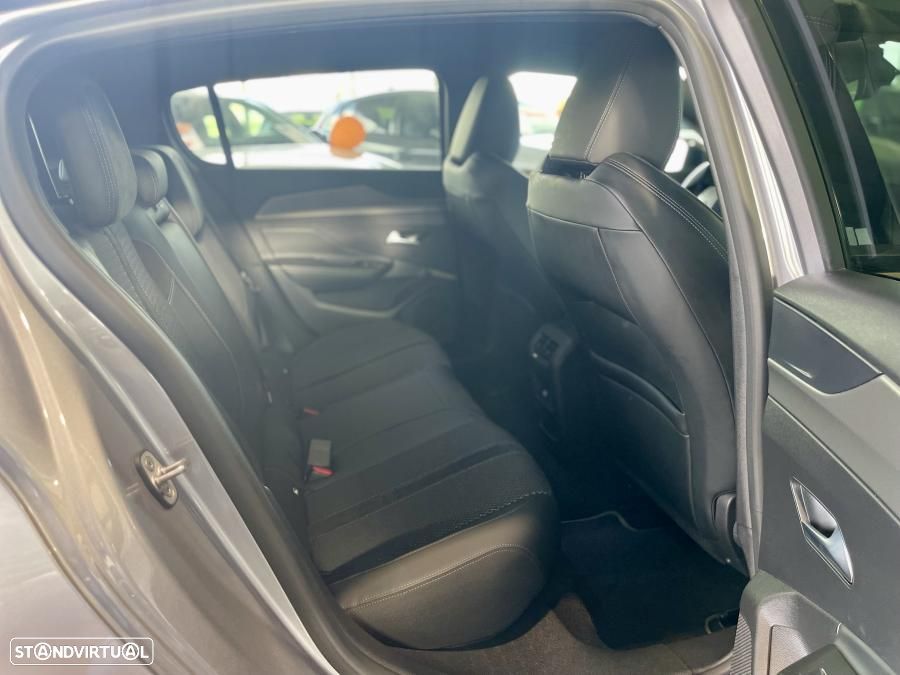 Peugeot 308 1.6 Hybrid GT Pack e-EAT8 - 27