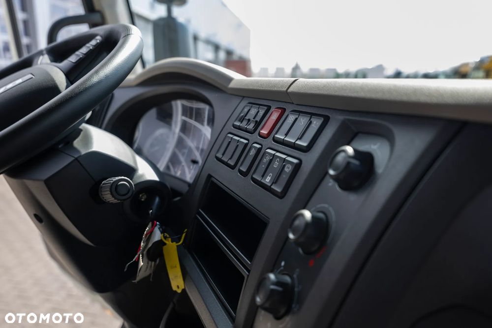 DAF LF 260 FA - 10