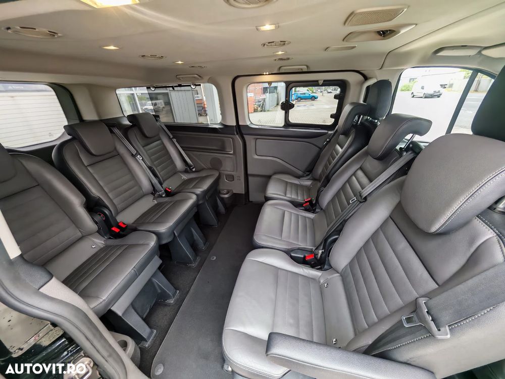 Ford Tourneo Custom Bus 320 2.0 EcoBlue 185 CP L2H1 Titanium Aut. - 8